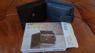 Cartera de cuero marrón 