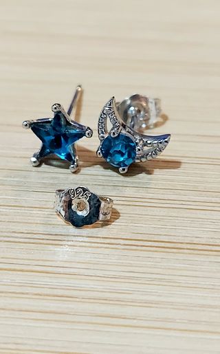 Minis pendientes plata y cristal azul
