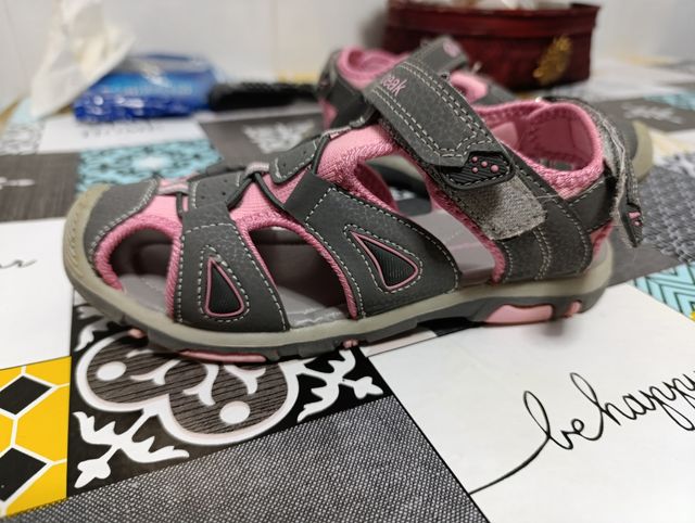 Sandalias cerradas 35