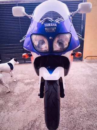 Yamaha Yzf  750 año 94