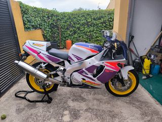 Yamaha Yzf  750 año 94