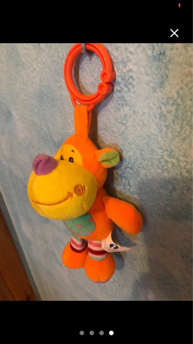 Muñeco para colgar en el carro