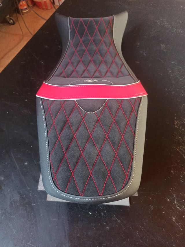 Asiento personalizado Gsr 600