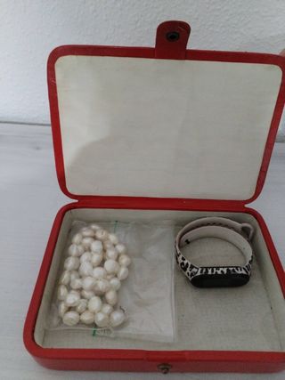 Joyero pequeño o caja para medias