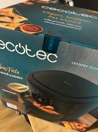 Freidora de aire Cecotec bombastik 6000 accesorios