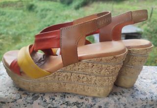 Sandalias cuña