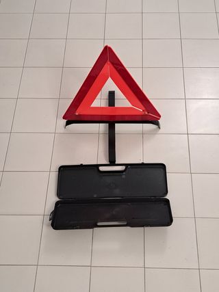 Triangolo per auto