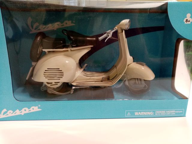 VESPA PIAGGIO VLT 150 SLA 1/6
