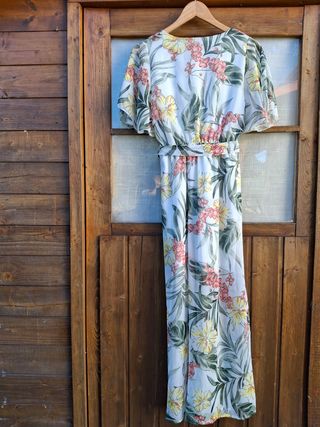 Vestido vaporoso hasta talla 40