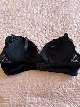 Bra oscuro