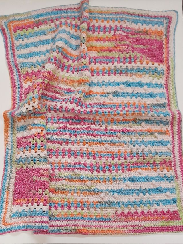 Copertina uncinetto neonato fatta a mano