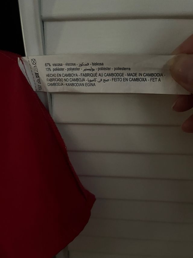 Vestido camisero rojo