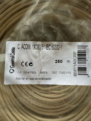 Rollo cable telecomunicaciones 1X2X0,51