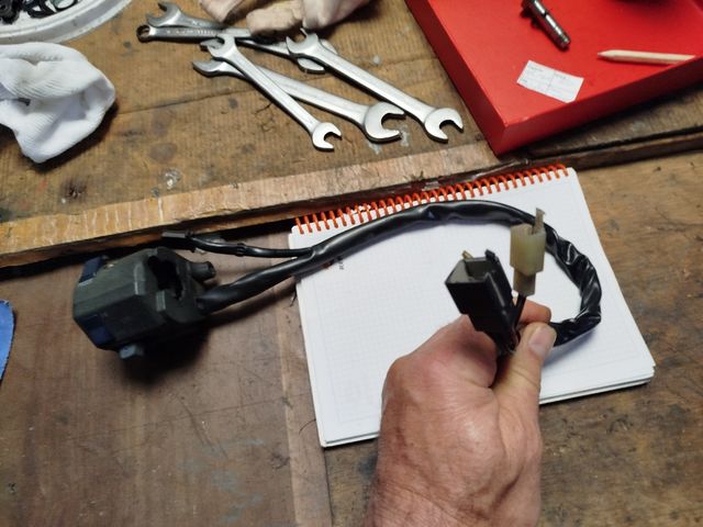 Conmutador luces Kawasaki zephyr 750