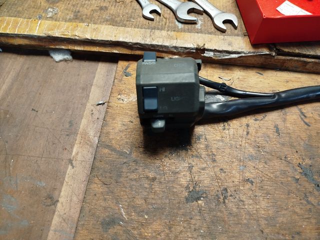 Conmutador luces Kawasaki zephyr 750