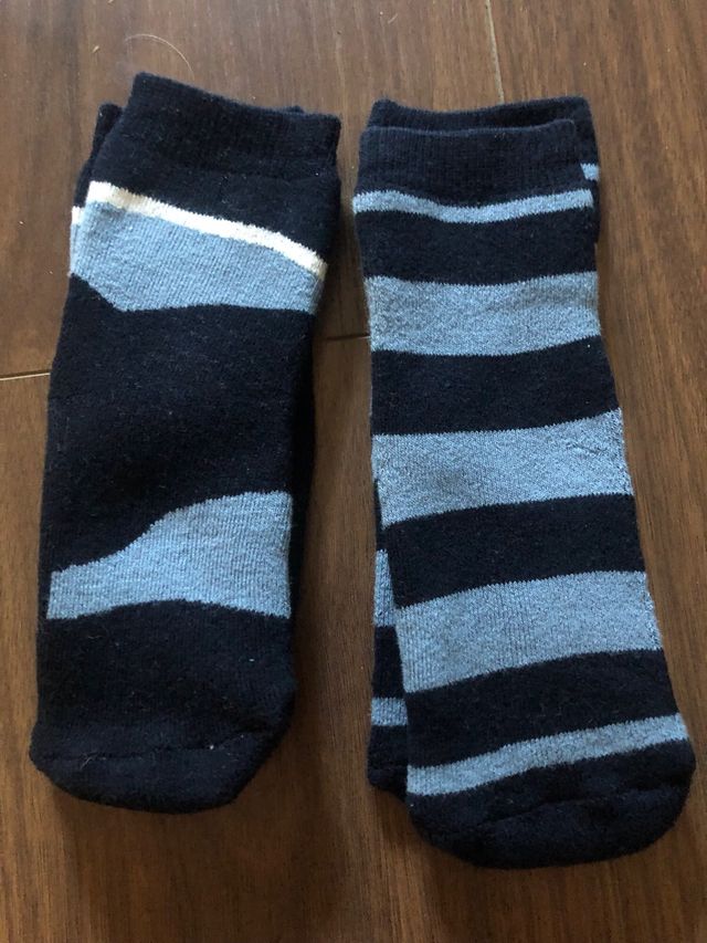 2 pares de Calcetines niño talla 27/ 30