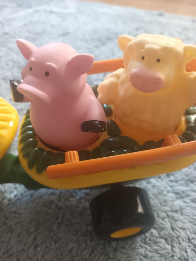 Tractor Mc Donald con animales y sonido