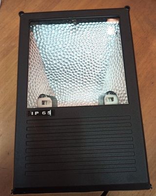 Projetor iodetos metálicos preto 150w HQI70