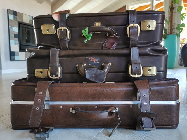 3 valige anni 50/60 in pelle