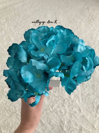 Pendientes y ramillete de flamenca verde turquesa