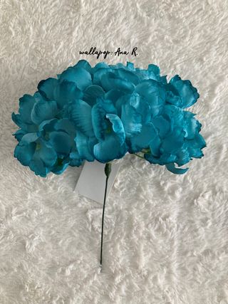 Pendientes y ramillete de flamenca verde turquesa