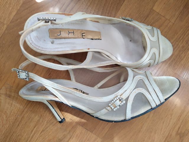 SANDALIA DE VESTIR BEIGE