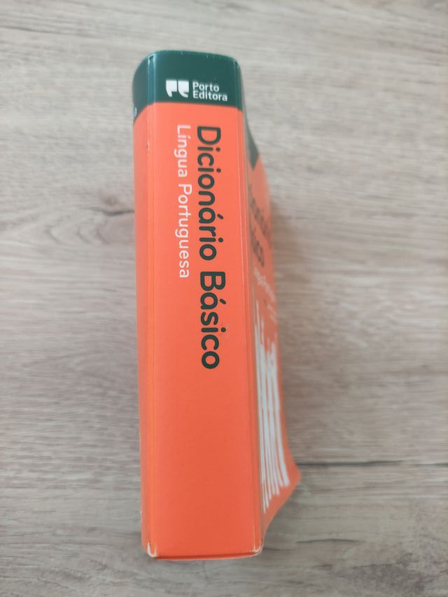 Diccionario Portugués 1° ciclo