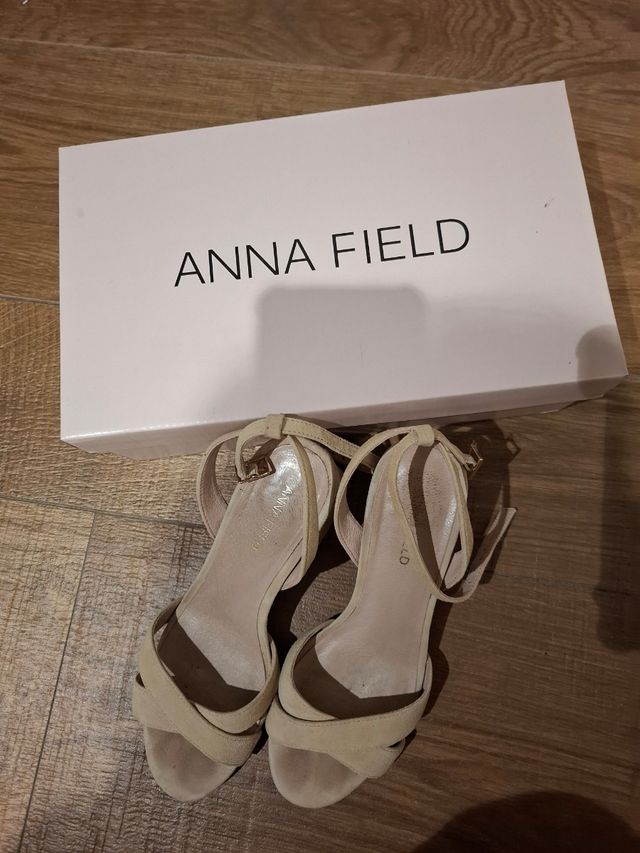 Sandalias beige 36 piel