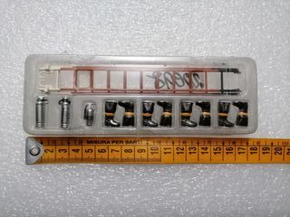 Lotto di Scale Stivali Estintori Pompieri