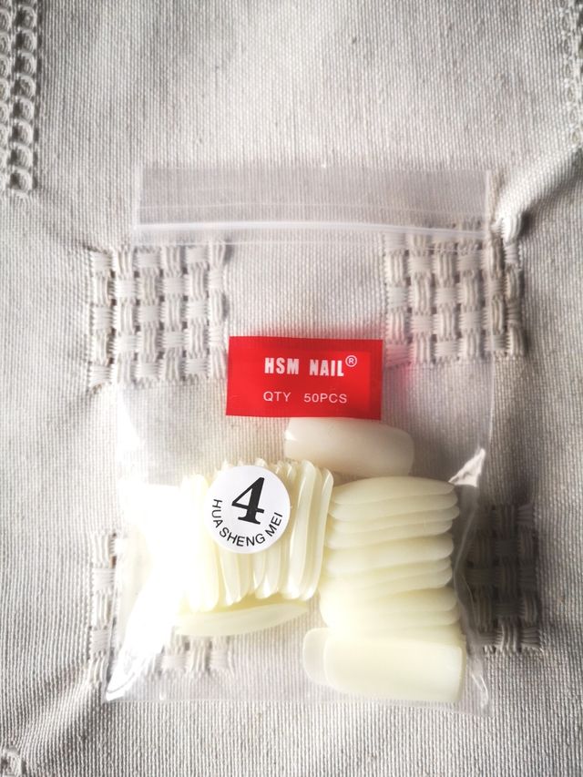 Nuovi chiodi acrilici