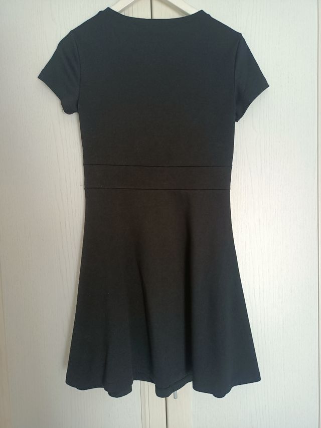 Vestito nero manica corta