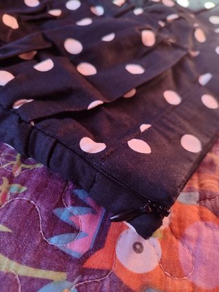 Falda fruncida con lunares Stradivarius