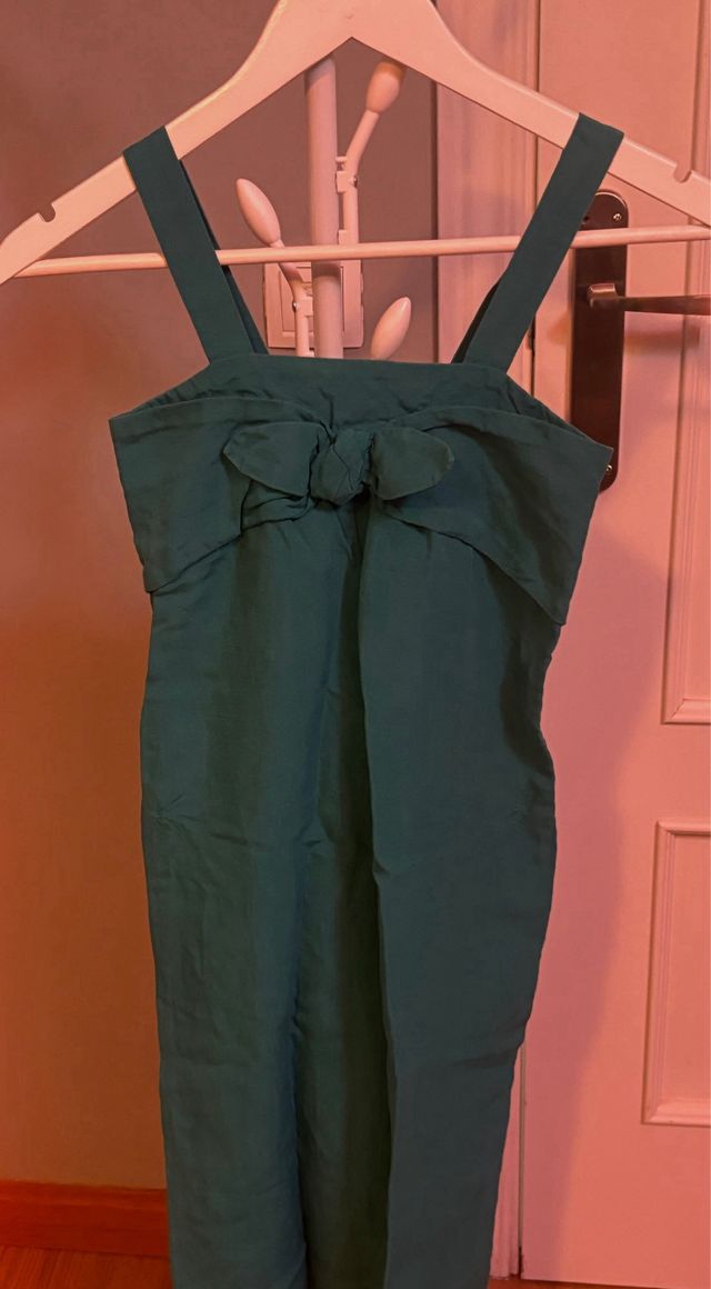 Mono de tirantes con bolsillos