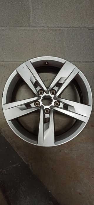 Llantas Seat León MK3 17" originales