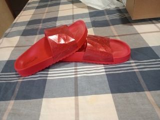 SANDALIAS  DE GOMA DE MUJER