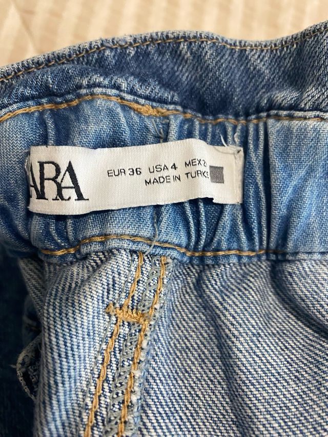 Vaquero baggy Zara