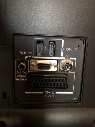 Televisión Toshiba de 22 pulgadas