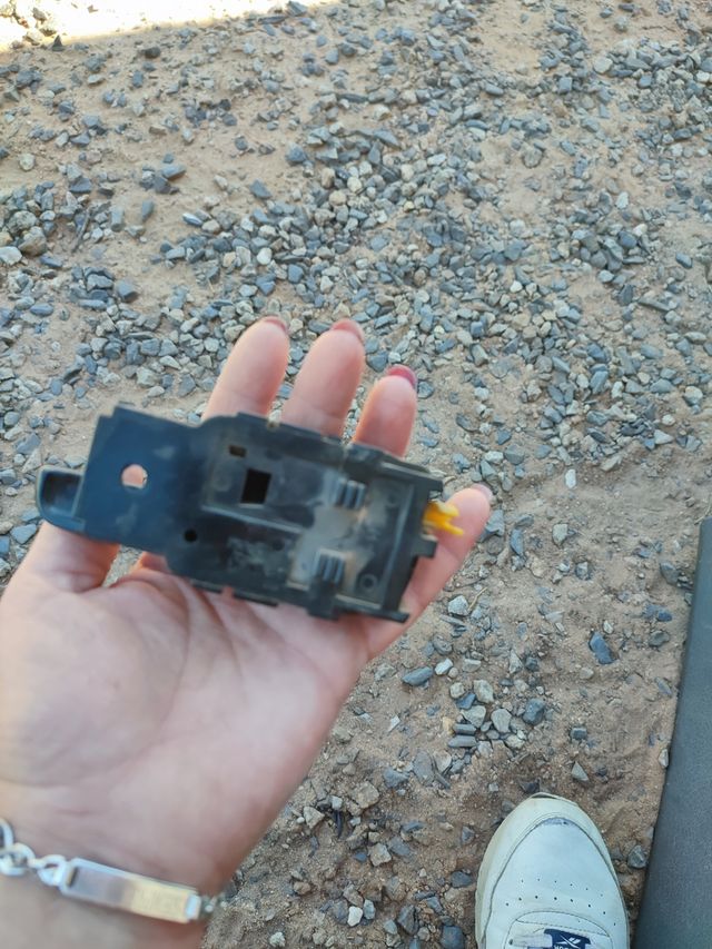 Pestillo interior porton terrano