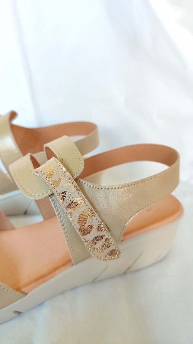 Sandalias españolas de piel talla 41