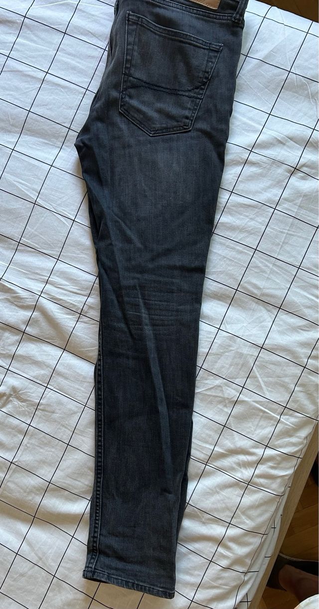 Vaquero gris Hollister