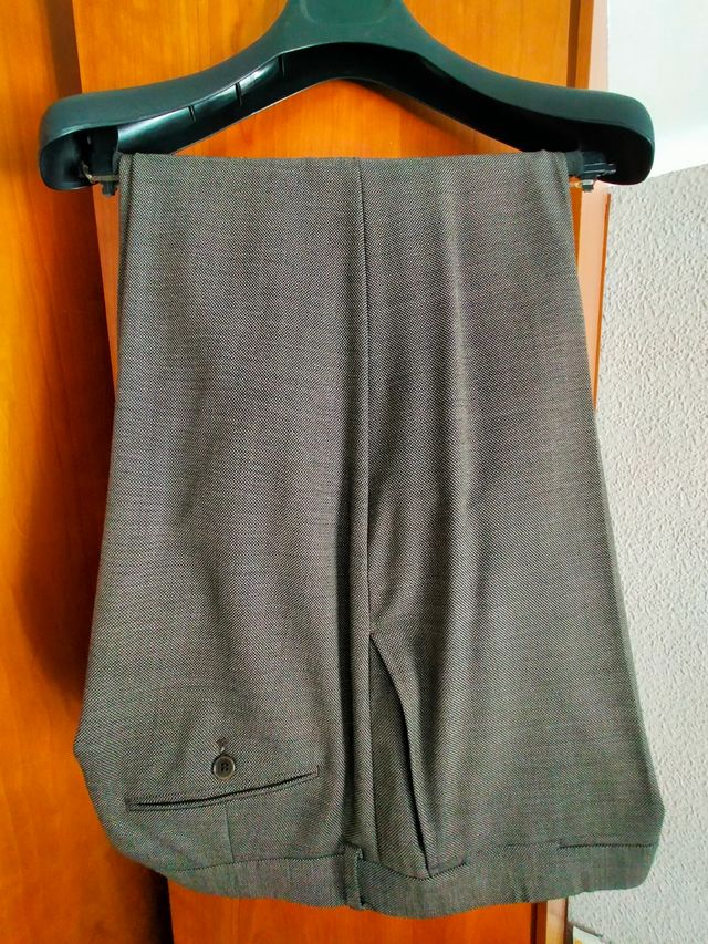 Traje caballero Dustin