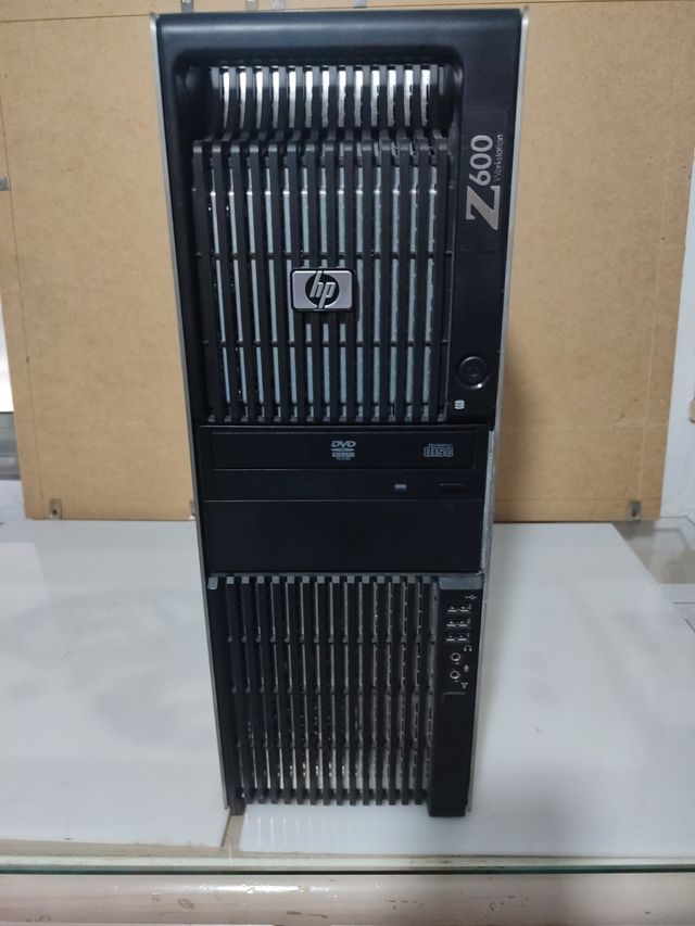 PC HP Z600 Warlatación