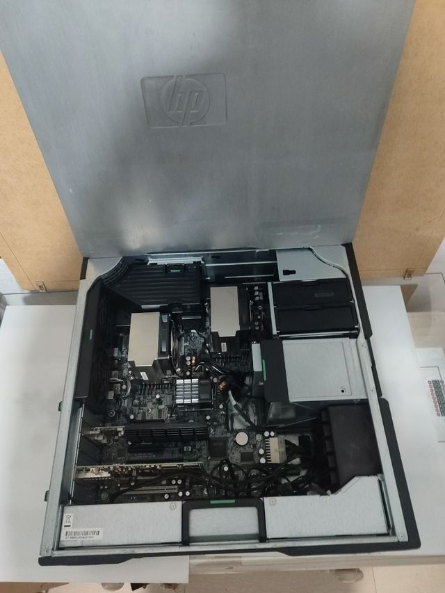PC HP Z600 Warlatación