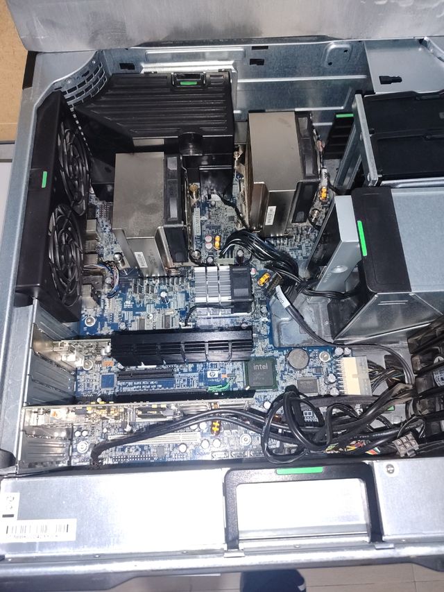 PC HP Z600 Warlatación