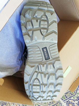 ZAPATOS DE SEGURIDAD