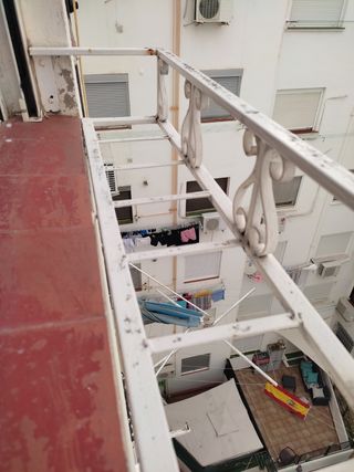 Verja de forja para ventana