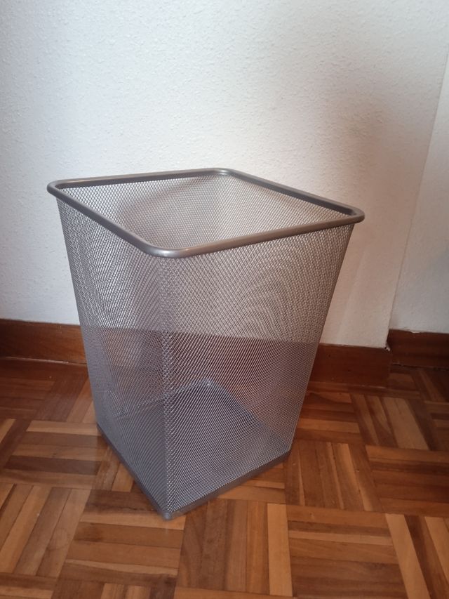 Papelera aluminio IKEA