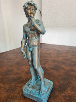 Figura Romana "David " Pequeña