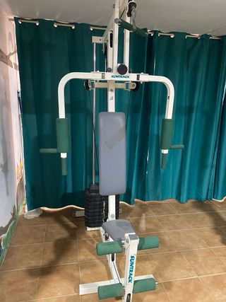 Maquinas de deporte .Gym.Gimnasio