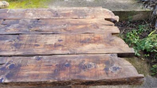 Mesa de centro de madera grande